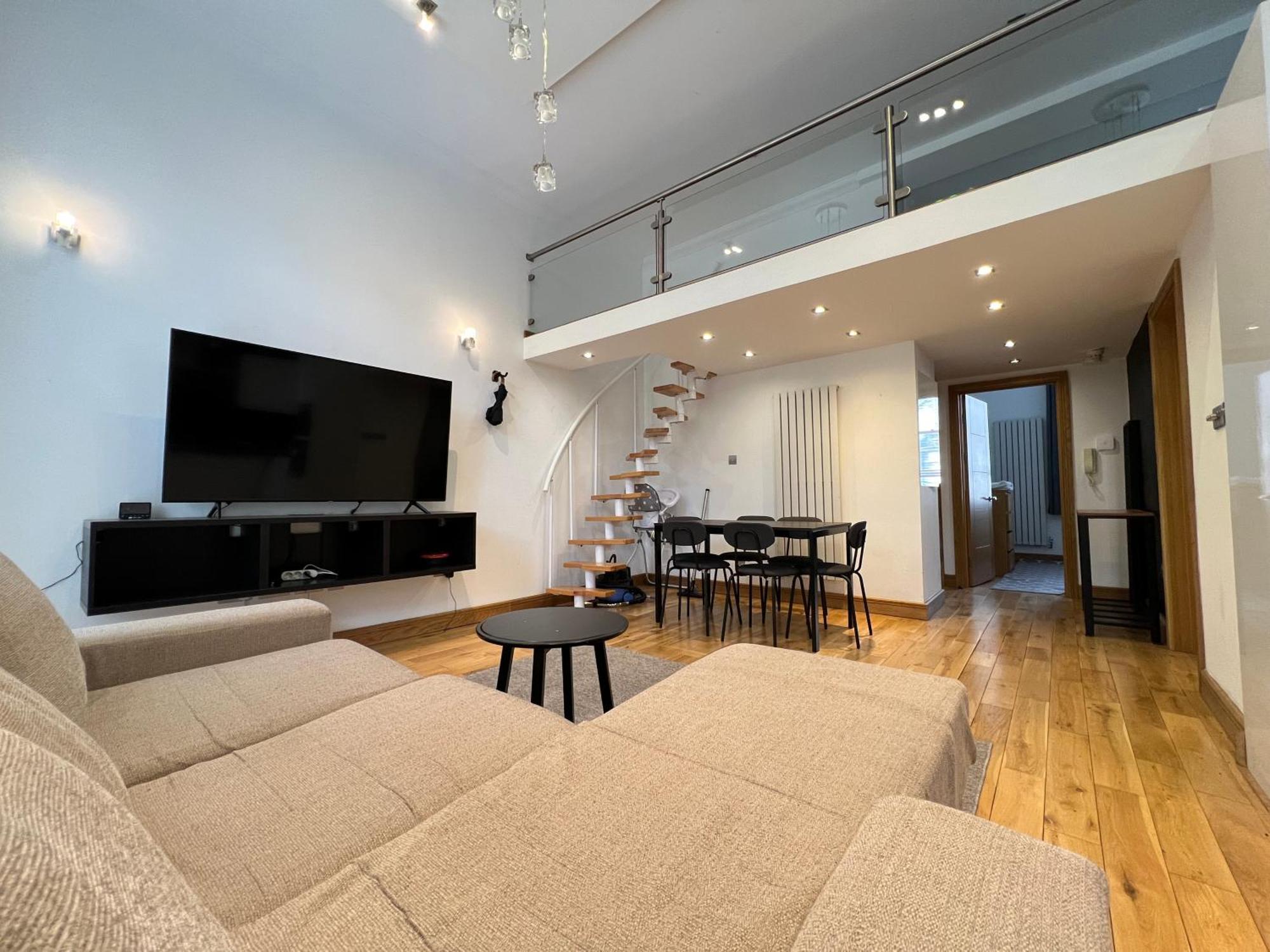 3.5 High Ceilings - Centrally Located London Ngoại thất bức ảnh