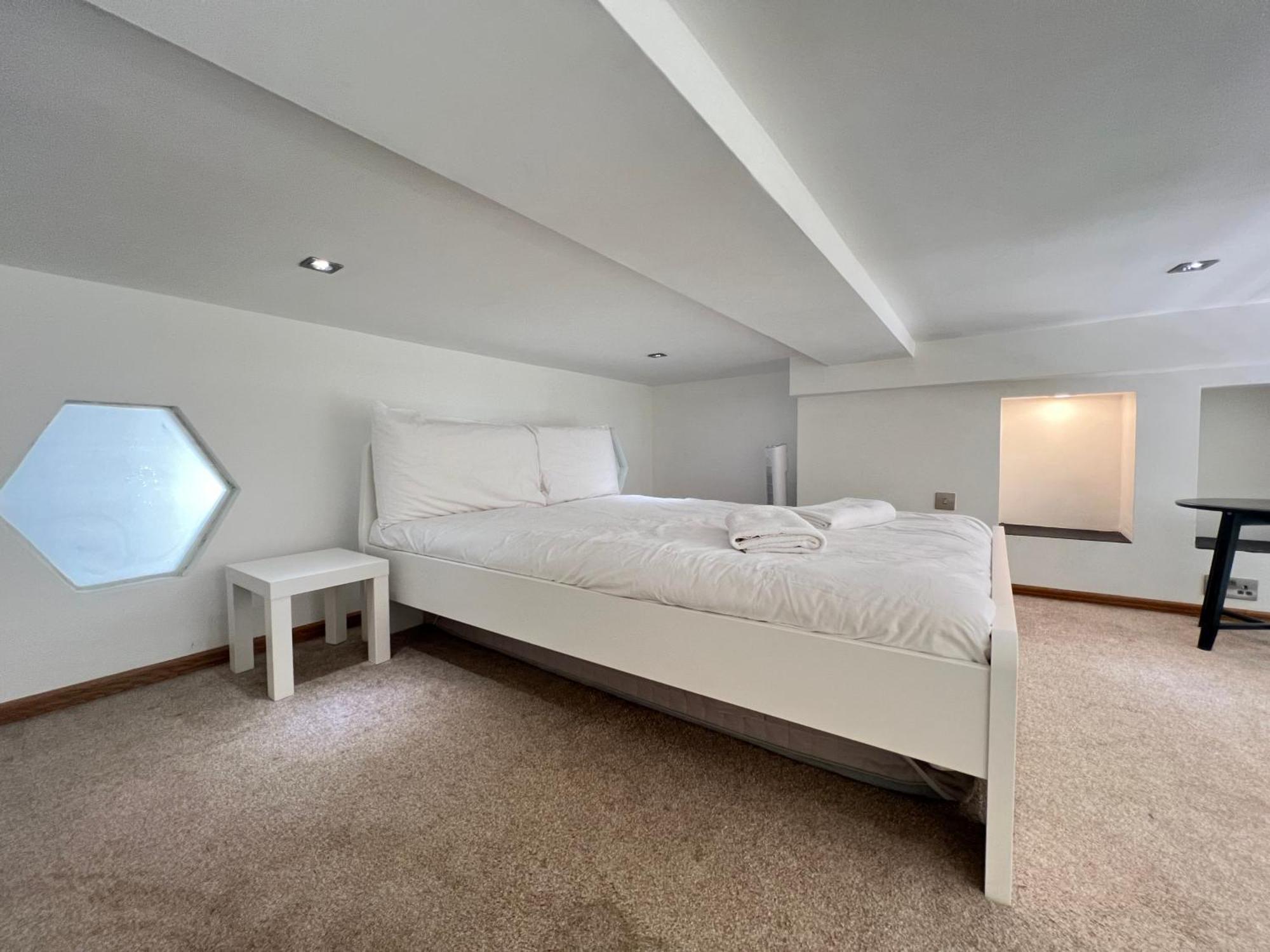 3.5 High Ceilings - Centrally Located London Ngoại thất bức ảnh