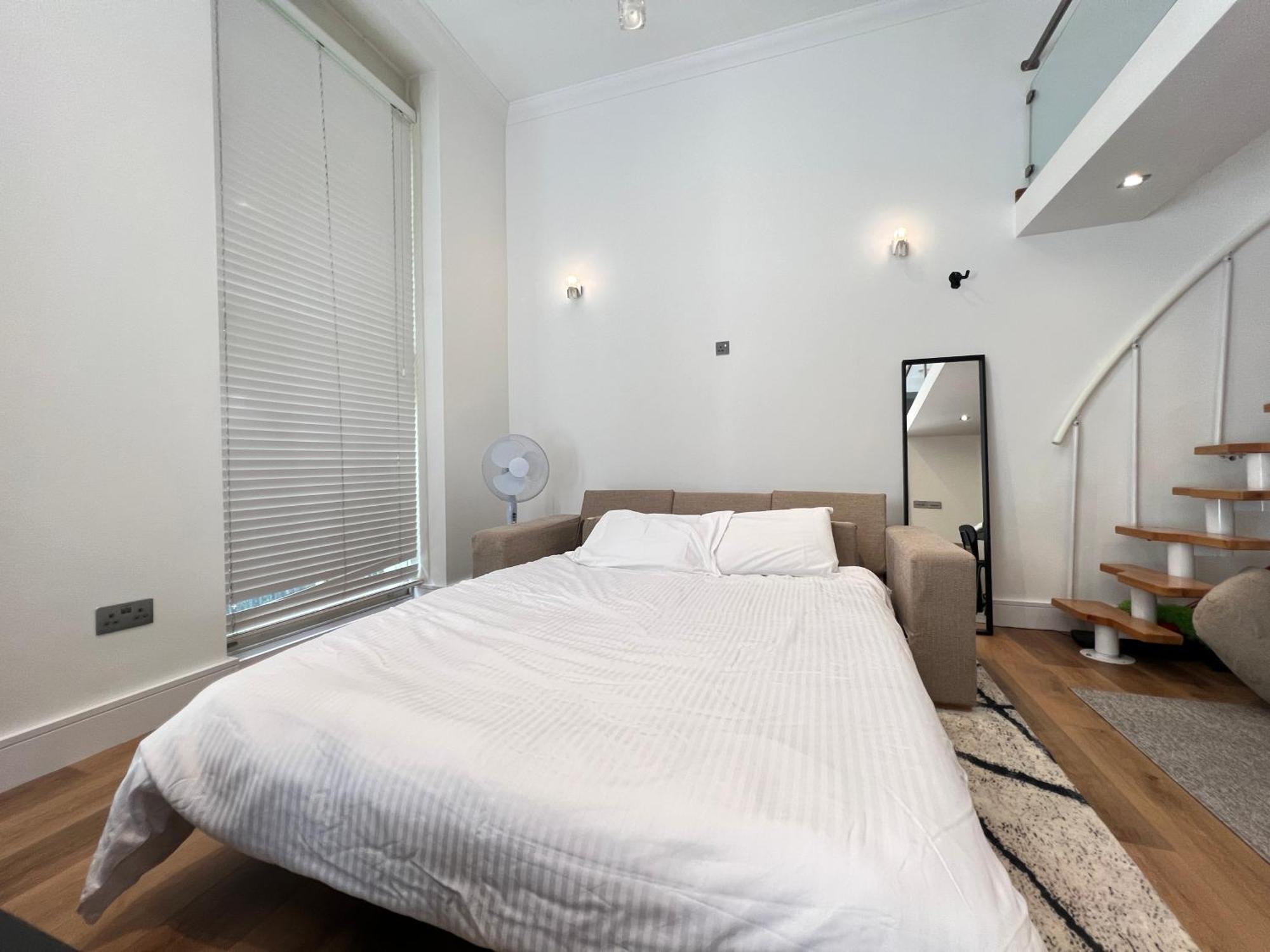3.5 High Ceilings - Centrally Located London Ngoại thất bức ảnh