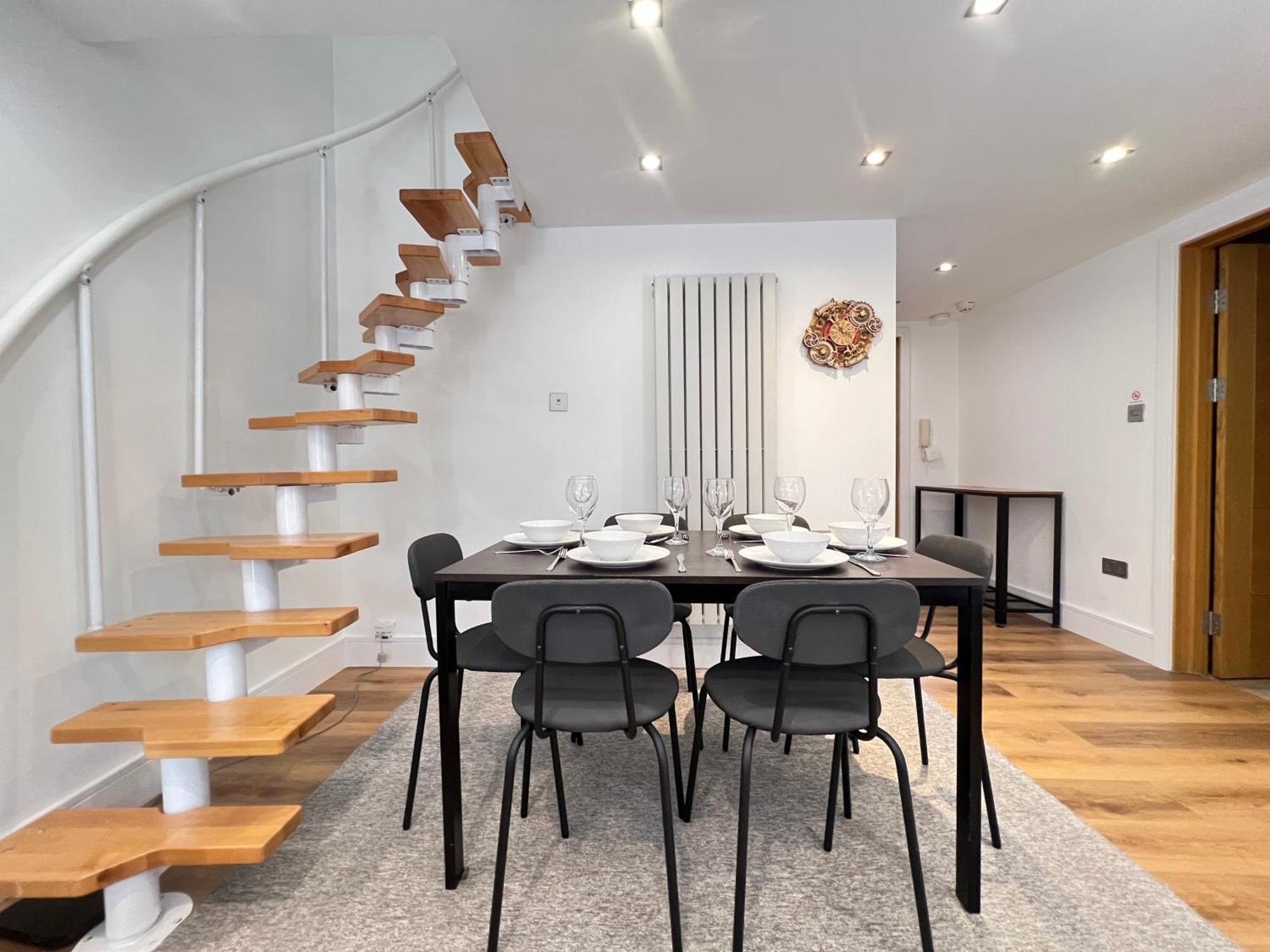 3.5 High Ceilings - Centrally Located London Ngoại thất bức ảnh