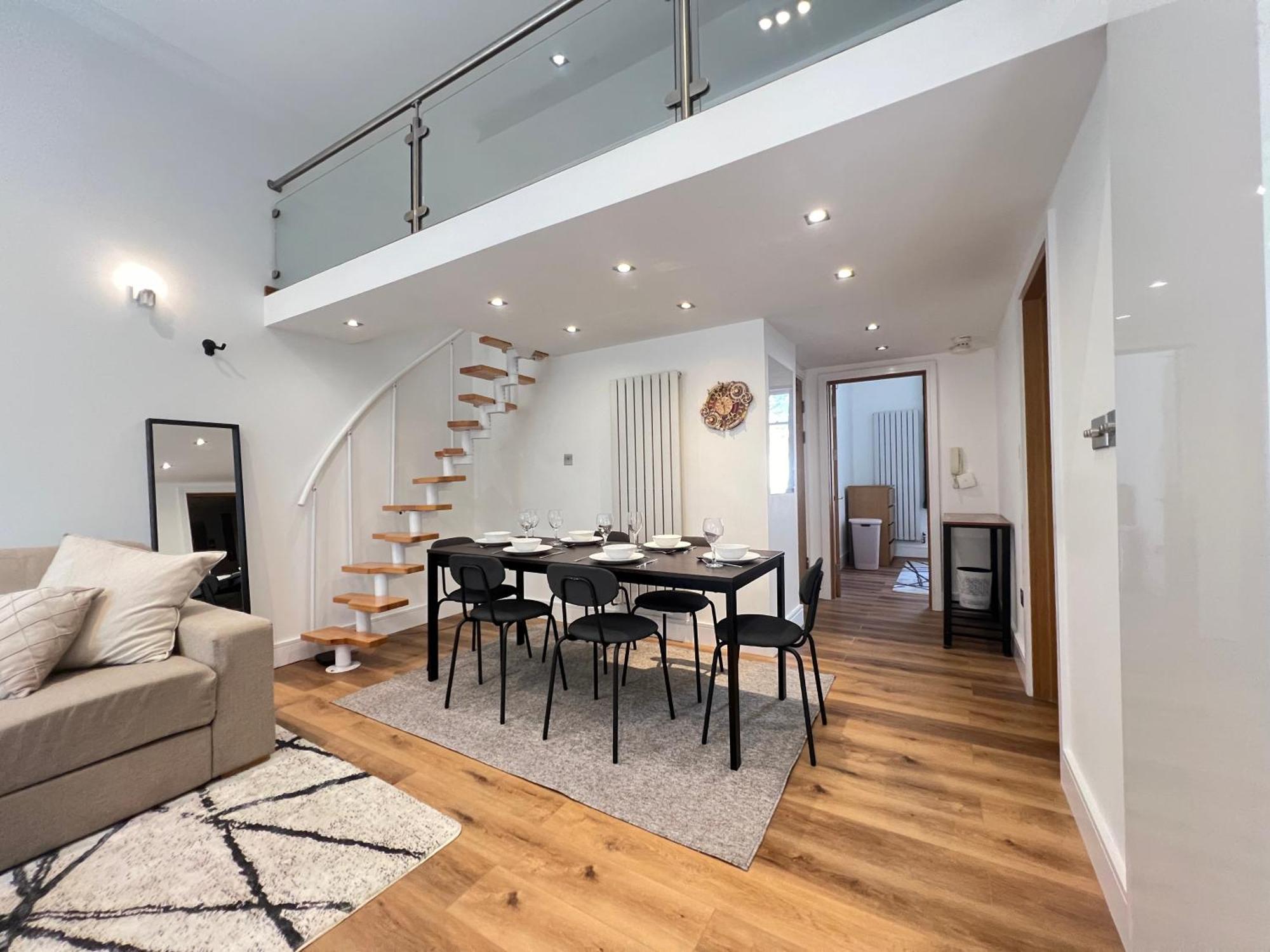 3.5 High Ceilings - Centrally Located London Ngoại thất bức ảnh