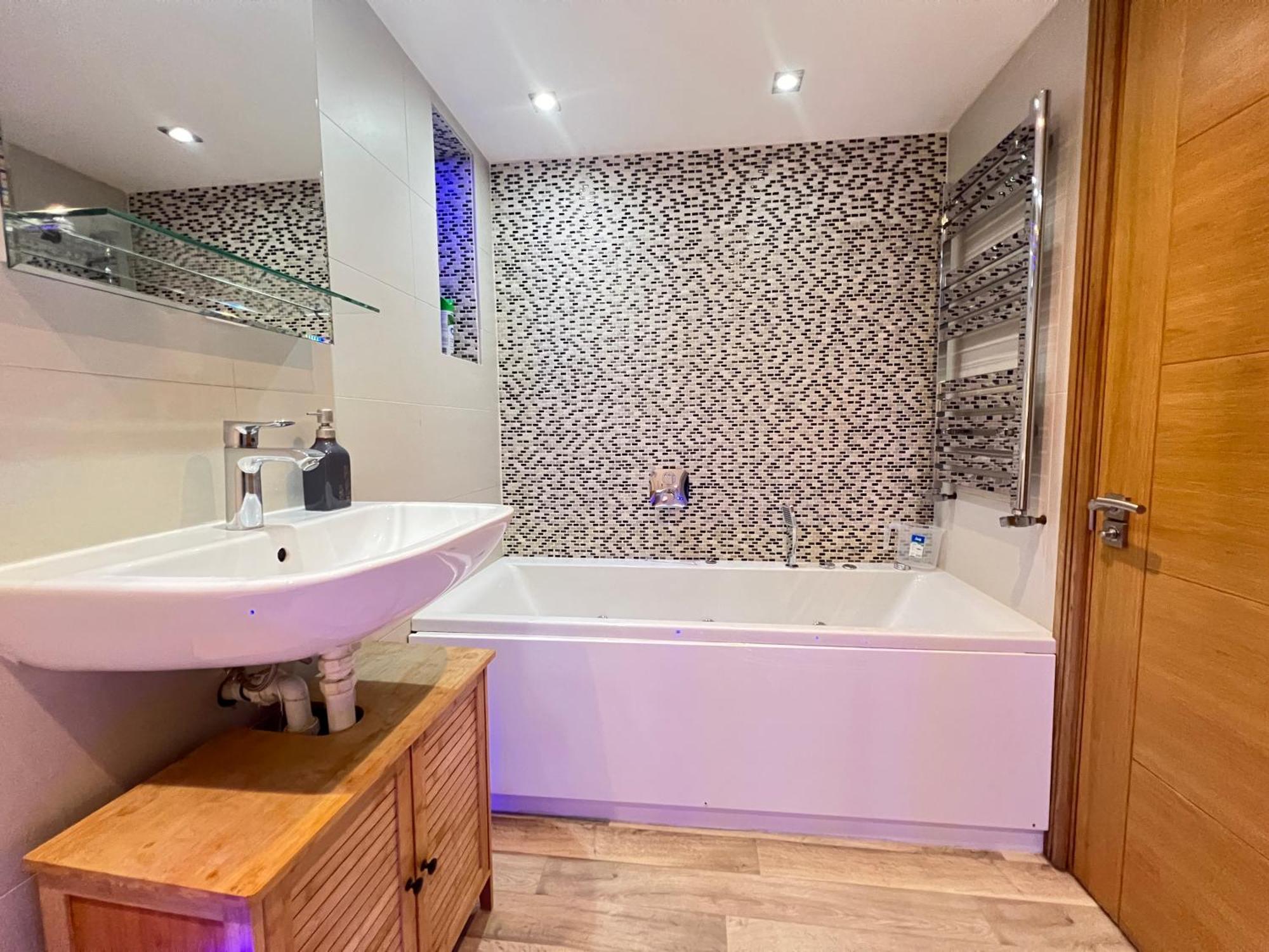 3.5 High Ceilings - Centrally Located London Ngoại thất bức ảnh